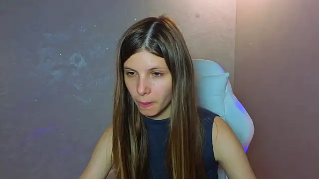 Snapshot of Audreybellamy chatting on 06.19.26 Audreybellamy online show from 06.19.26