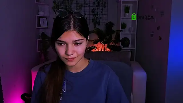 kiaraa belle online show from 06.19.26
