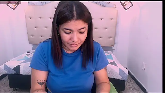 brenda-hot21 online show from 06.15.26