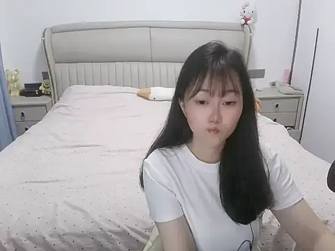 Emgirl-00 online show from 06.15.26