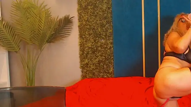 ElviraZoi online show from 06.30.26