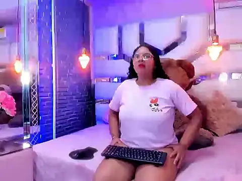 AshelyJenner online show from 06.11.26