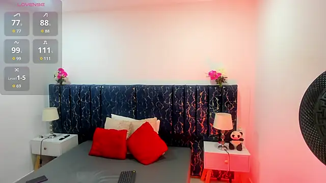Mariana Smiith  online show from 06.27.26