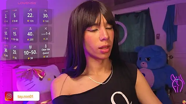 lady Tayron online show from 06.12.26