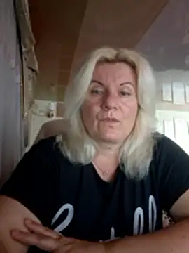 Snapshot of VikaRaine555 chatting on 06.15.26 VikaRaine555 online show from 06.15.26