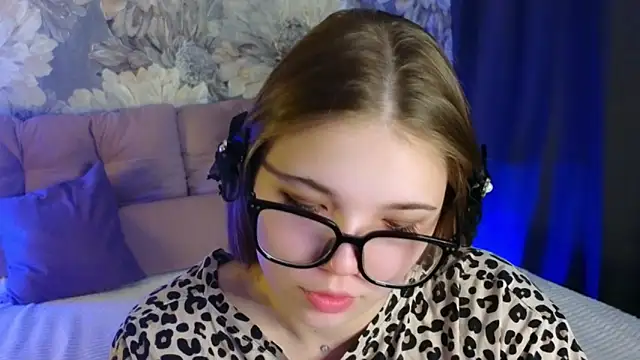 Snapshot of jenny7474 chatting on 06.14.26 jenny7474 online show from 06.14.26