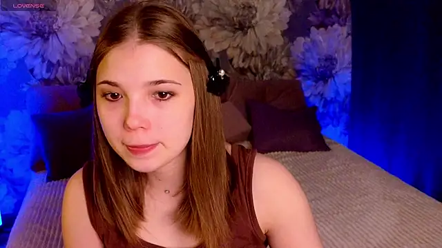 Snapshot of jenny7474 chatting on 06.18.26 jenny7474 online show from 06.18.26