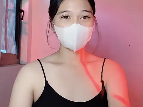 Snapshot of miumiubeauty chatting on 07.02.26 miumiubeauty online show from 07.02.26