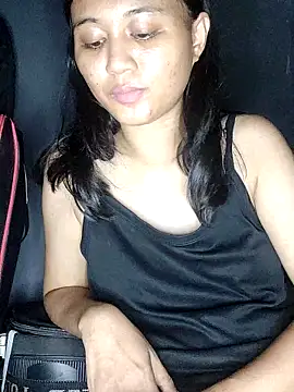 Snapshot of Rayya_4yy chatting on 06.15.26 Rayya 4yy online show from 06.15.26