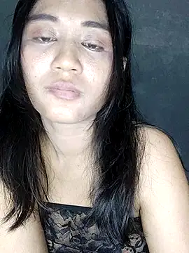 Snapshot of Rayya_4yy chatting on 06.25.26 Rayya 4yy online show from 06.25.26