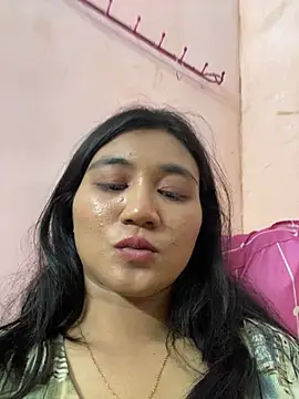 Snapshot of Rayya_4yy chatting on 07.30.26 Rayya 4yy online show from 07.30.26