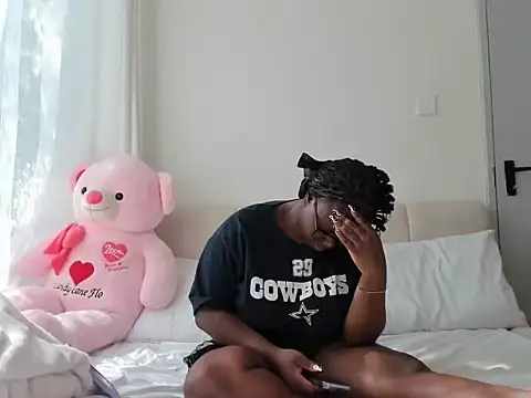 Snapshot of Ebony_Kenya255 chatting on 07.16.26 Ebony Kenya255 online show from 07.16.26