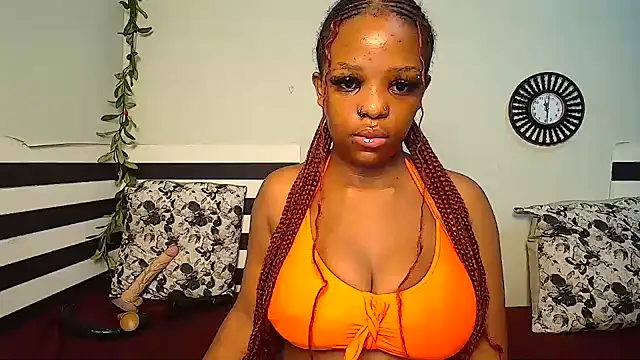 Snapshot of FreakyNubian chatting on 07.14.26 FreakyNubian online show from 07.14.26