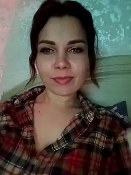 Snapshot of Janie_Days chatting on 06.18.26 Janie Days online show from 06.18.26