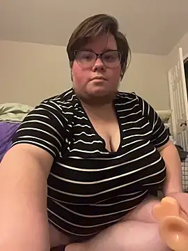 femboyphoenix online show from 06.19.26