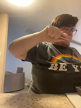 femboyphoenix online show from 06.21.26