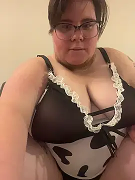 femboyphoenix online show from 06.25.26