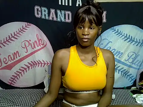 Snapshot of Queen_slay2 chatting on 07.27.26 Queen slay2 online show from 07.27.26