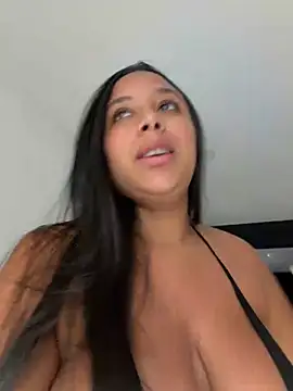Victoria Owens online show from 07.08.26