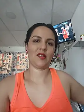 Snapshot of Zafiraluxx chatting on 07.07.26 Zafiraluxx online show from 07.07.26