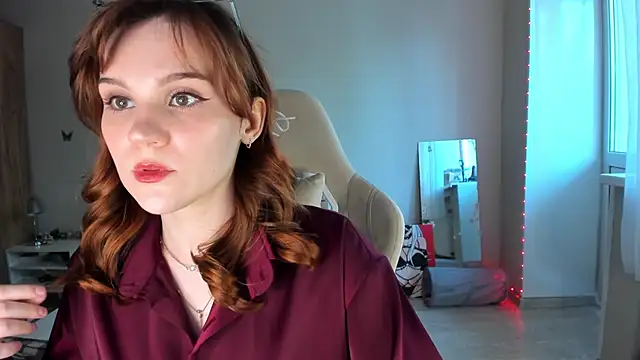 Snapshot of amelia_braun chatting on 06.14.26 amelia braun online show from 06.14.26