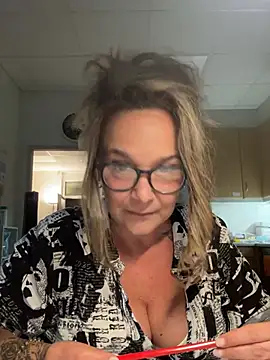 Snapshot of -SweetSandy- chatting on 08.07.26 -SweetSandy- online show from 08.07.26
