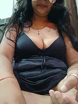 Snapshot of rashmi007 chatting on 06.26.26 rashmi007 online show from 06.26.26