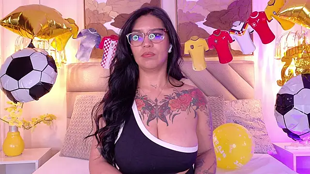 Sharlot18 online show from 06.19.26