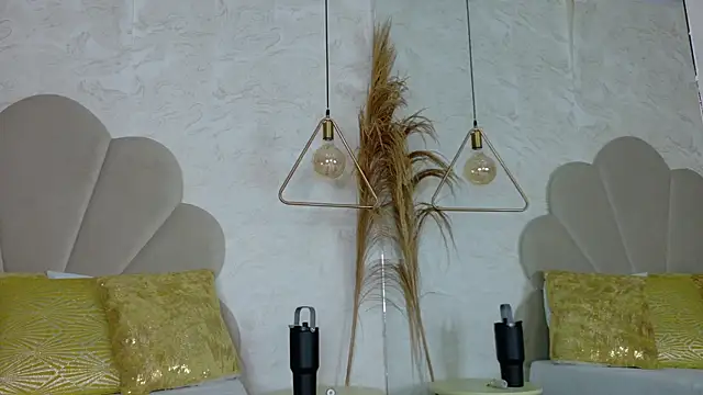 Sharlot18 online show from 07.31.26