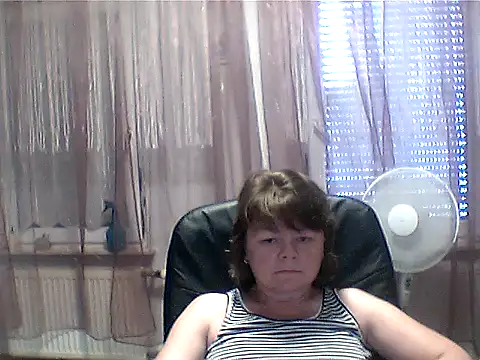 MoonLady40 online show from 06.22.26