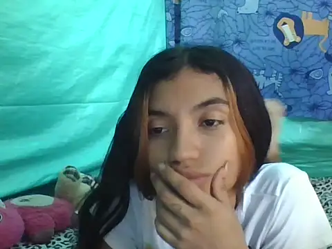 canelita0510 online show from 06.20.26