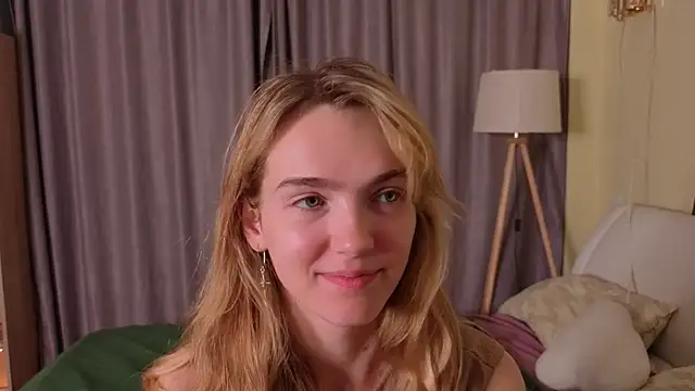MarielRoloson online show from 06.28.26