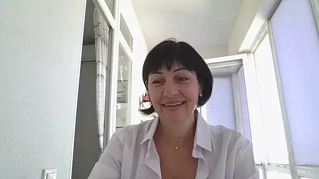 Snapshot of Lakomka499 chatting on 06.19.26 Lakomka499 online show from 06.19.26