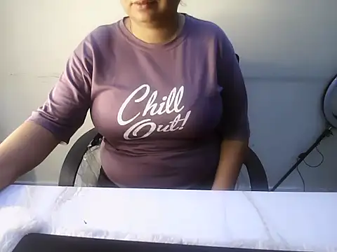 Snapshot of cutie_anjel chatting on 06.14.26 cutie anjel online show from 06.14.26