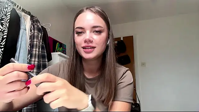 beautifulMira online show from 06.14.26