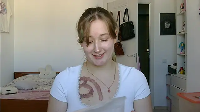 yourcherry3 online show from 06.19.26