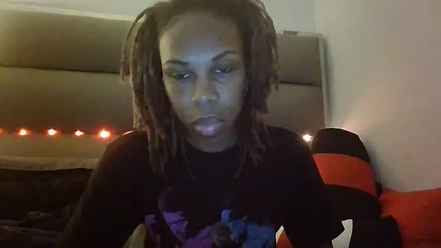 Snapshot of Opal_Rainbow chatting on 11.18.25 Opal Rainbow online show from 11.18.25