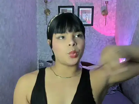 emily rosue  online show from 07.21.26