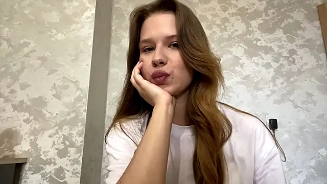 Snapshot of bunnydab chatting on 06.21.26 bunnydab online show from 06.21.26
