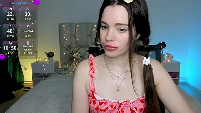 Little cuti1e online show from 06.24.26