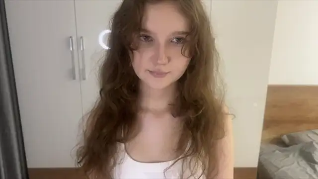 Snapshot of Ela_Wish chatting on 06.26.26 Ela Wish online show from 06.26.26