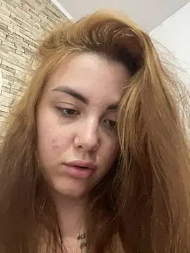 Snapshot of ariana_mivy chatting on 06.15.26 ariana mivy online show from 06.15.26