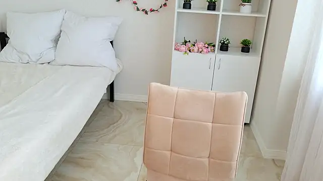 Mirabella Flower online show from 07.16.26
