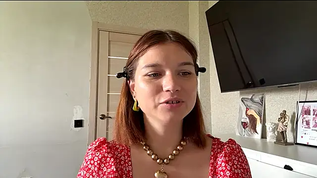 Karolinefrog online show from 06.17.26