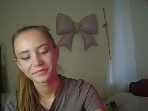 Snapshot of MyLittle_Flame_ chatting on 06.29.26 MyLittle Flame online show from 06.29.26