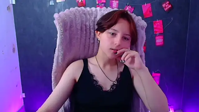 Dilara Kiss  online show from 07.21.26