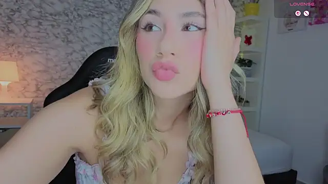 Isabella Bliss online show from 06.29.26