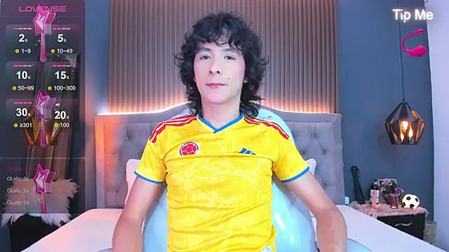 finn-04 online show from 08.04.26