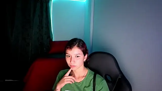 Skinny queen 20 online show from 06.19.26