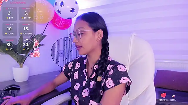 emma brooks  online show from 07.03.26